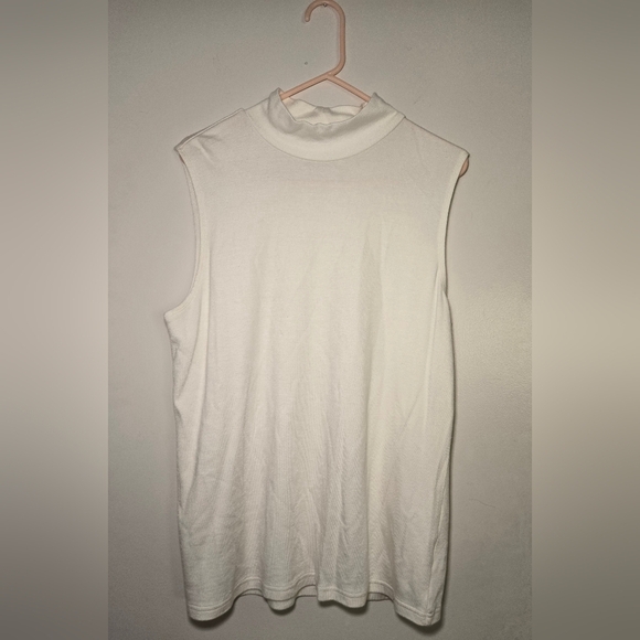 Croft And Barrow Womens Plus size XL white sleeveless mock turtleneck - Picture 1 of 4